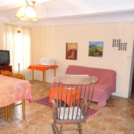 Appartement Apartment With 2 Bedrooms In Moasca With Shared Pool Furnished Terrace And Wifi *
